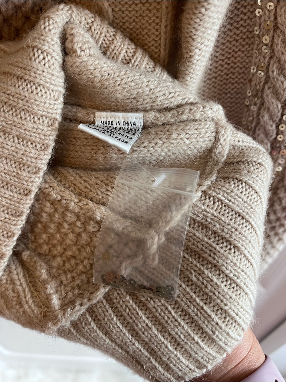 Haute Hippie Wool Alpaca Blend Sequin Cable Knit Sweater Beige L - Picture 4 of 6
